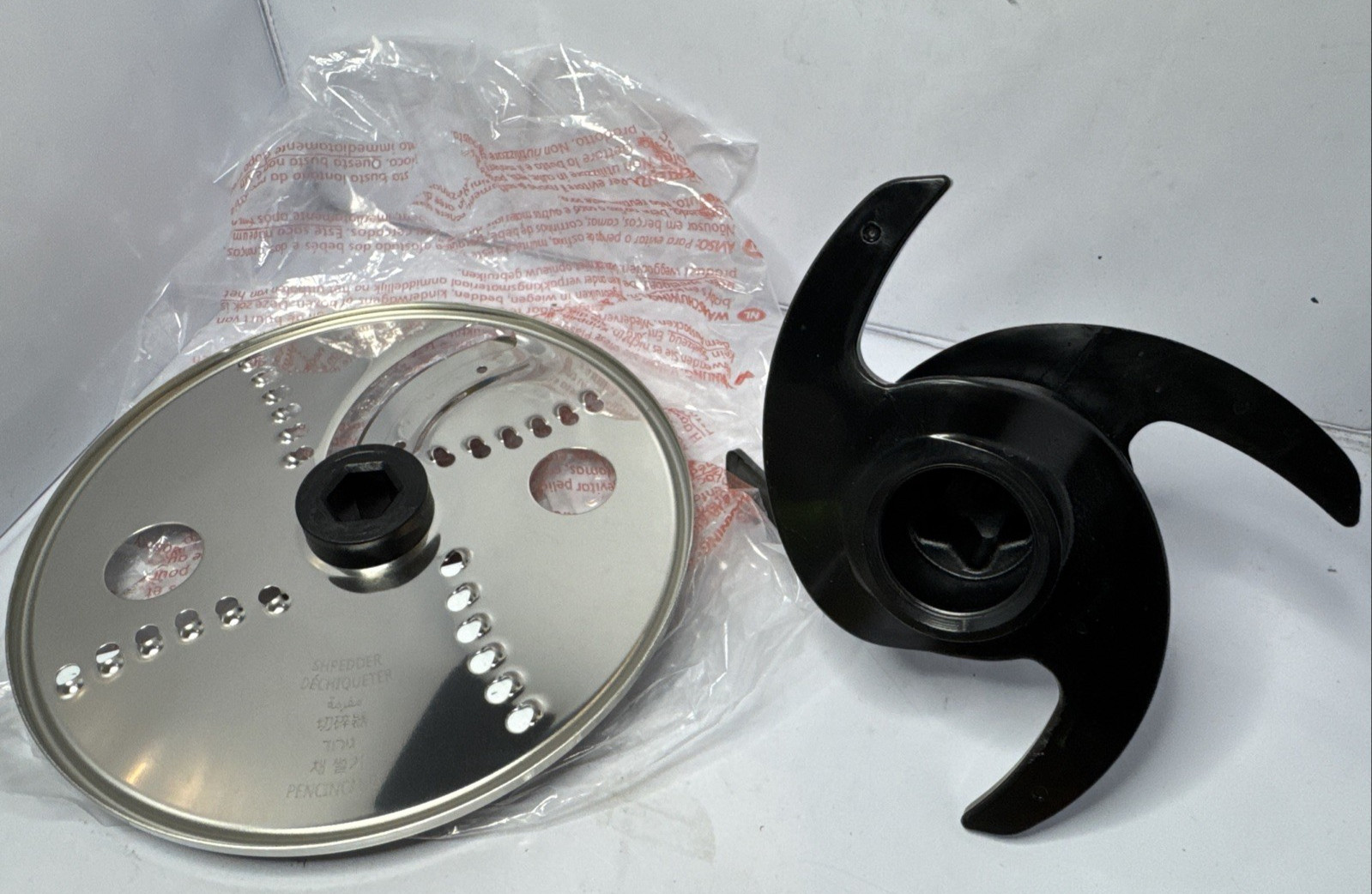 New NINJA Food Processor Reversible Slice/Shred DISC & DOUGH BLADE BN600 Series