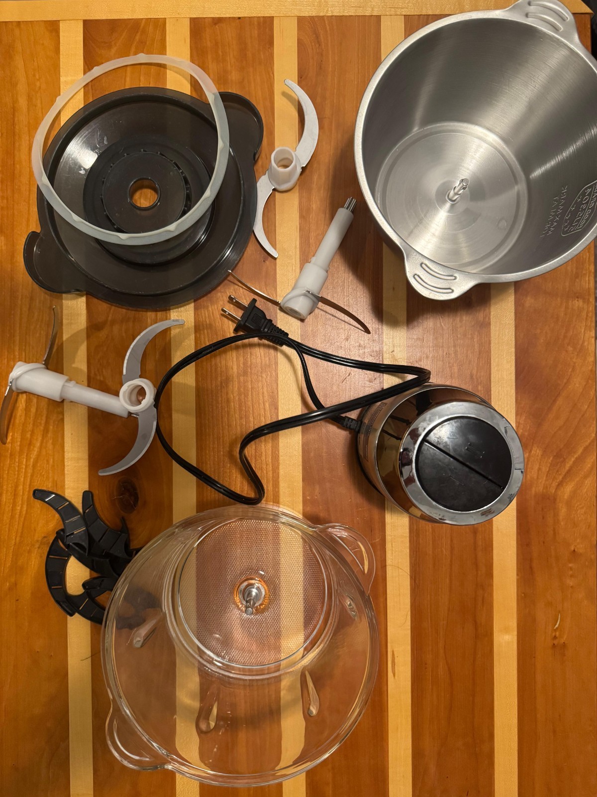 GANIZA Food Processor, with 2 bowls (glass, stainless steel). Extra blades.