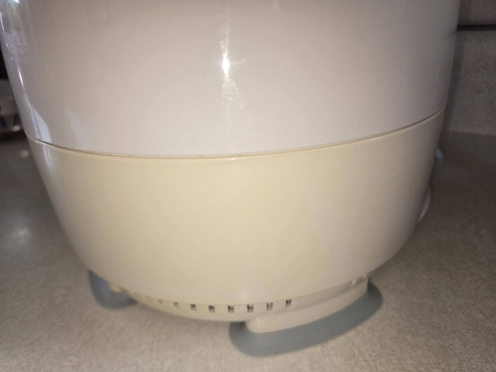 Hamilton Beach Food Processor Model 70590 FP11 Motor Base Only Works Fine
