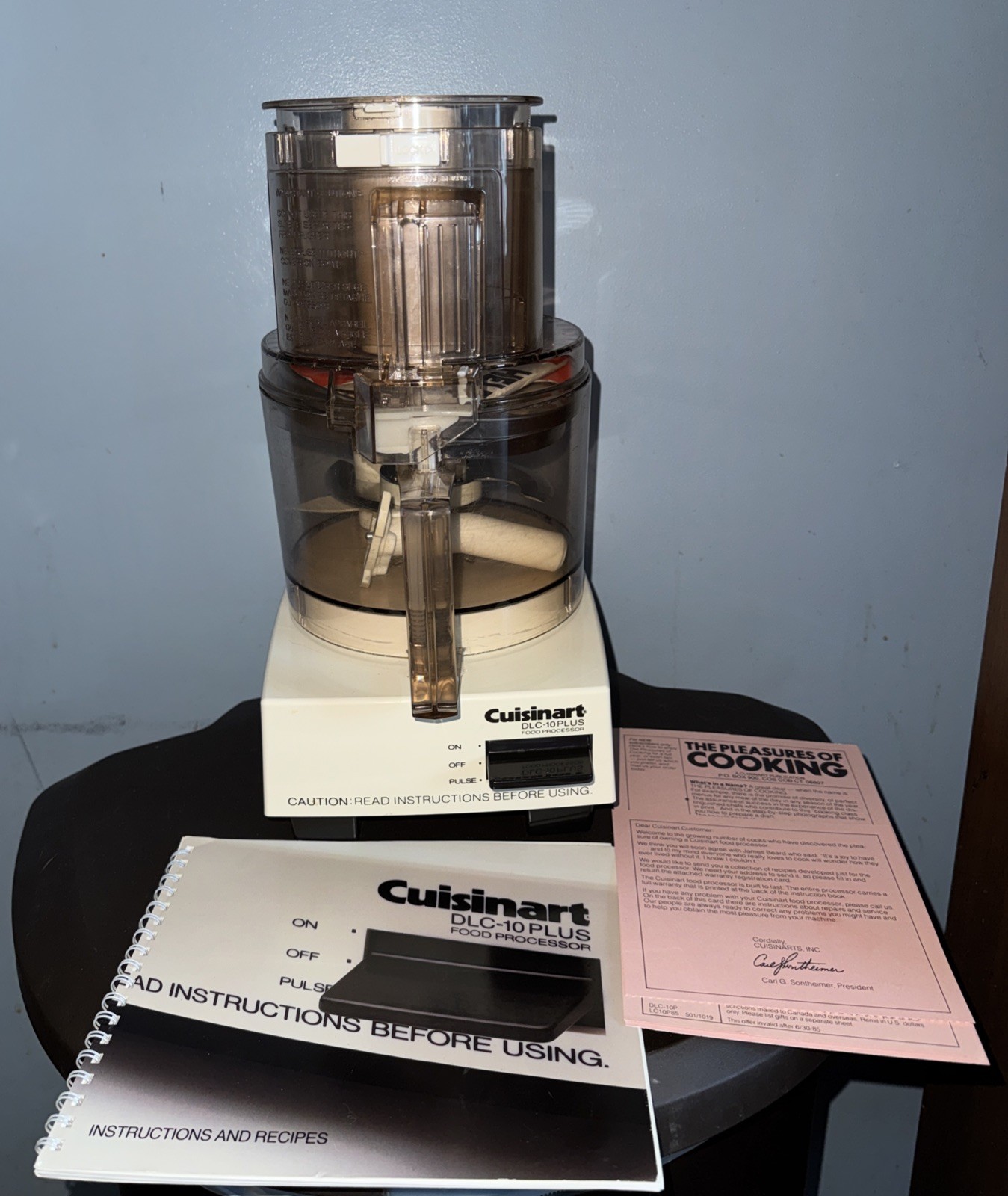 Cuisinart DLC-10C Plus Pro Classic Food Processor Rarely Used Great Condition