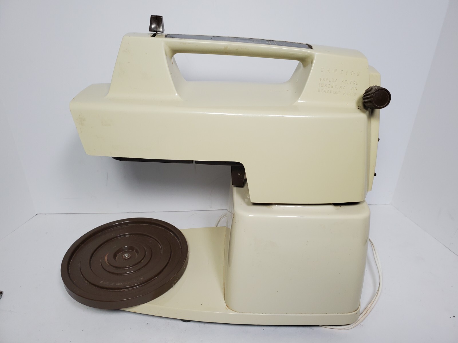 Vintage Oster Regency Kitchen Center 12 Speed Mixer Blender with Mixers