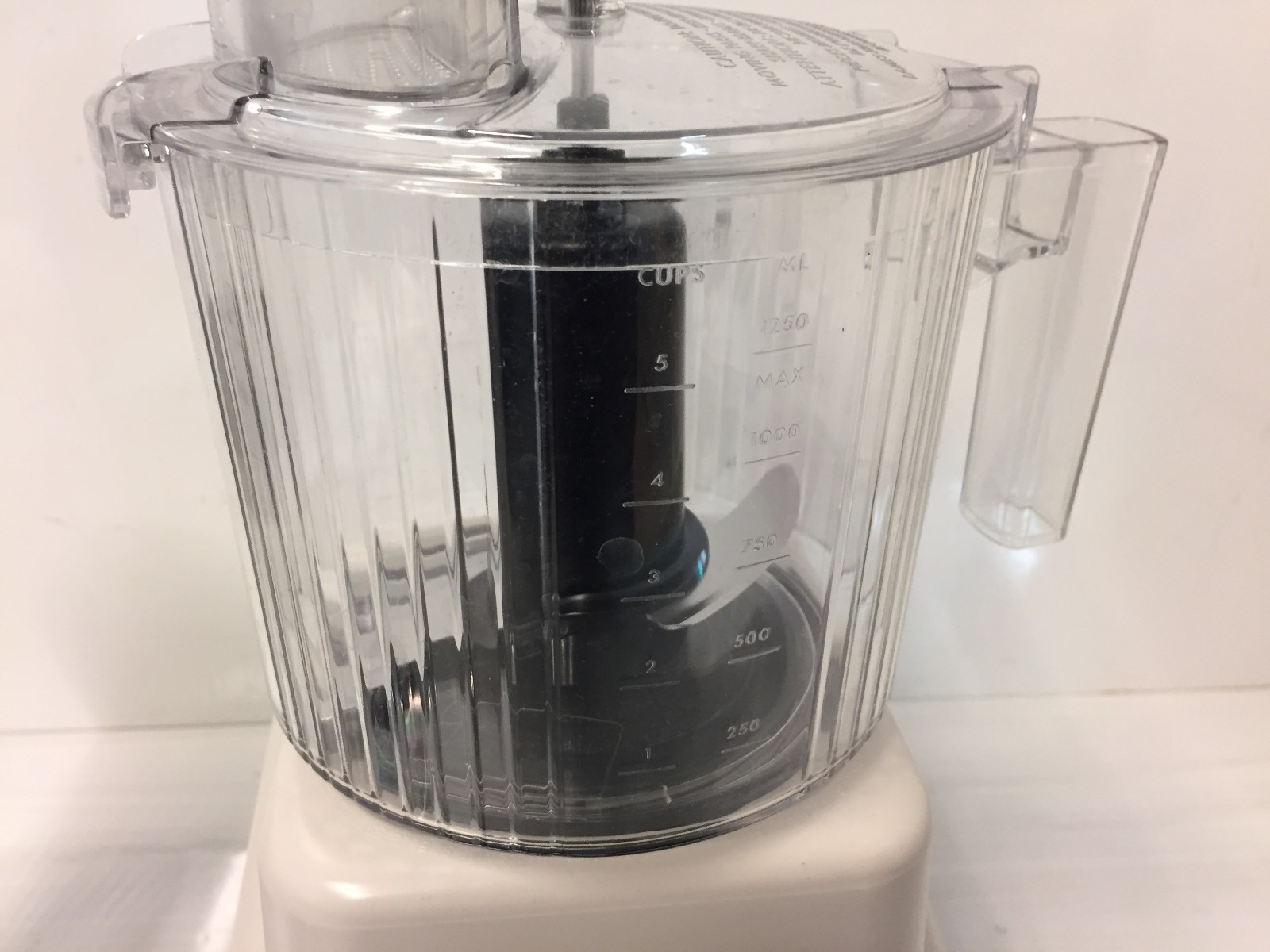 Bella Pro FD-8003 Masterblend Prep System 1200W Food Processor (No 70oz Pictcher