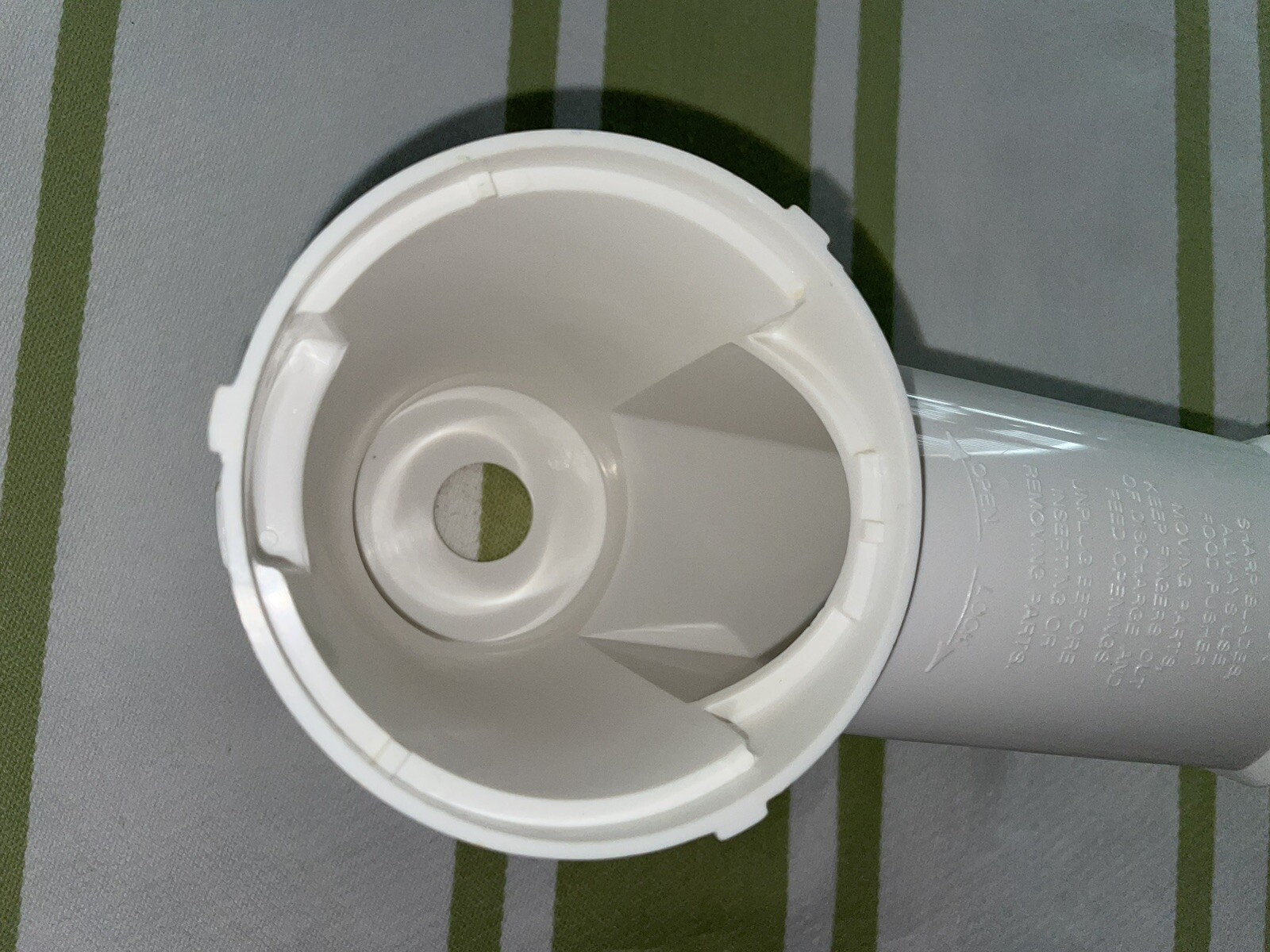 Presto Professional Salad Shooter Plus 0296001 Replacement Food Chute Only