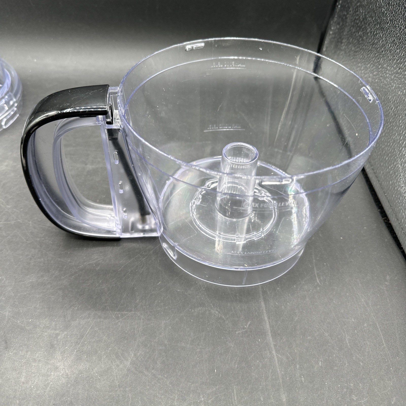 Black and Decker FP1700B 8-cup food procssor bowl & accessories 6 Pieces