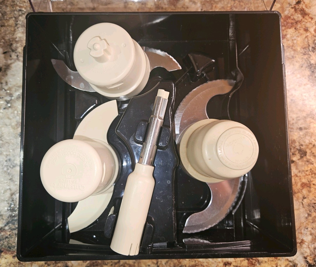 Cuisinart FP16-ASD Food Processor Blades & Black Storage Case