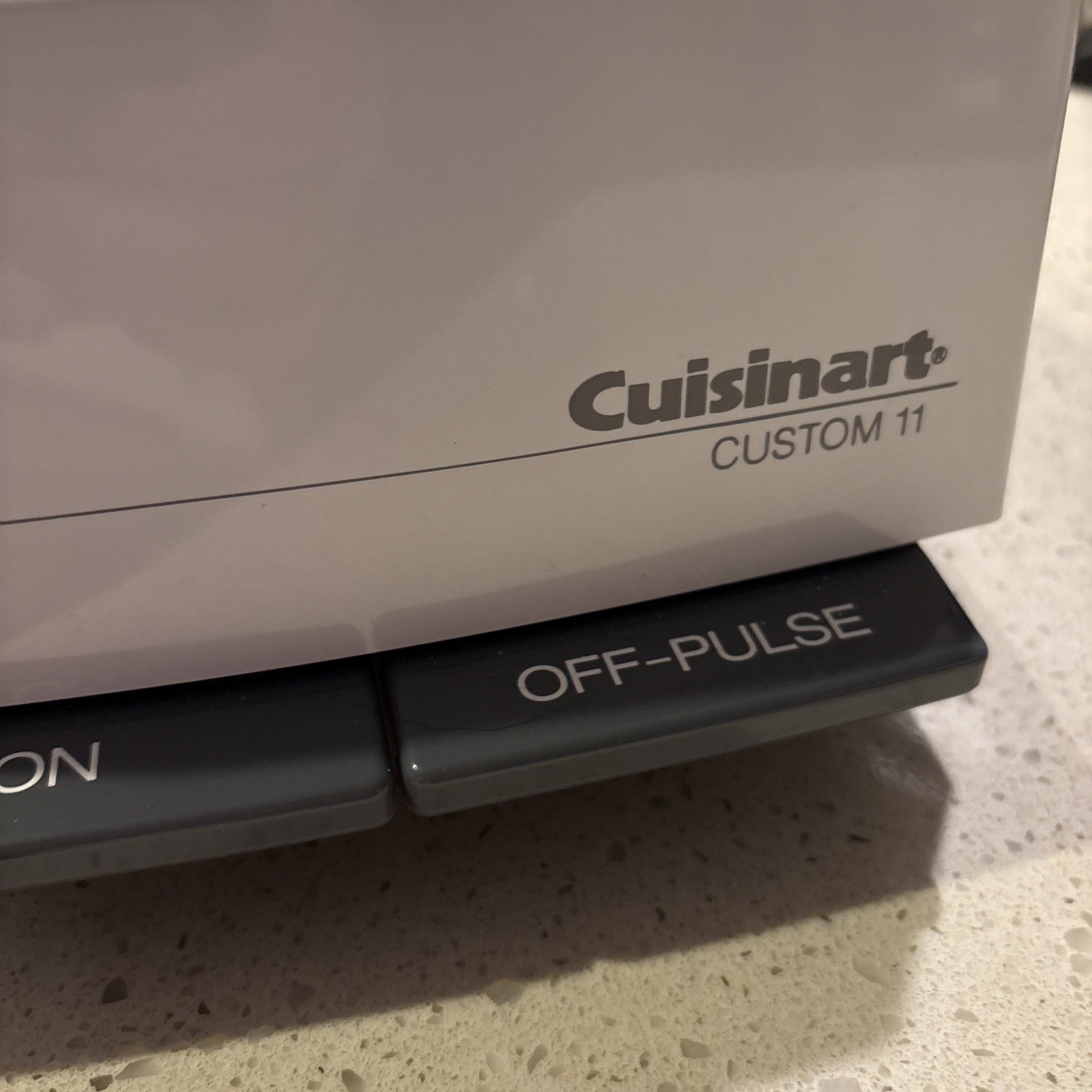 Cuisinart DLC-8M Custom 11 food processor japan Replacement main Base only WORKS