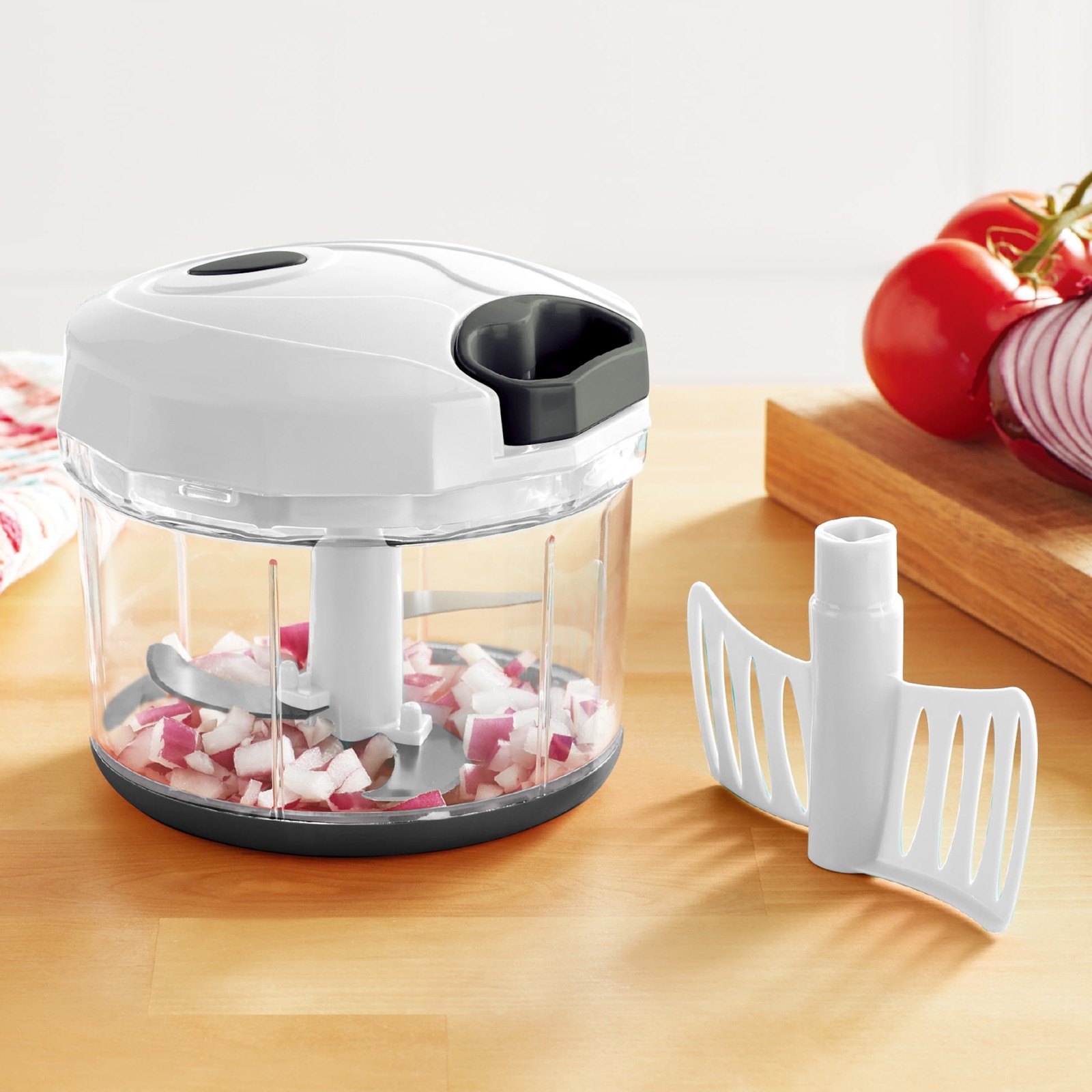 1qt Quick Pull Chopper, Food Contact Safe Material , White & Grey, Weight 320g