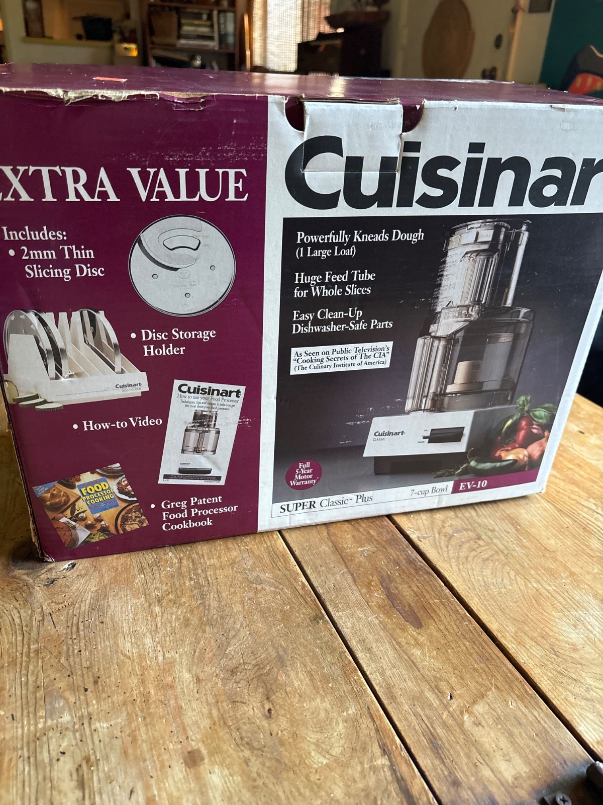 New in Box Cuisinart Super Classic Plus 7-cup Food Processor EV 10