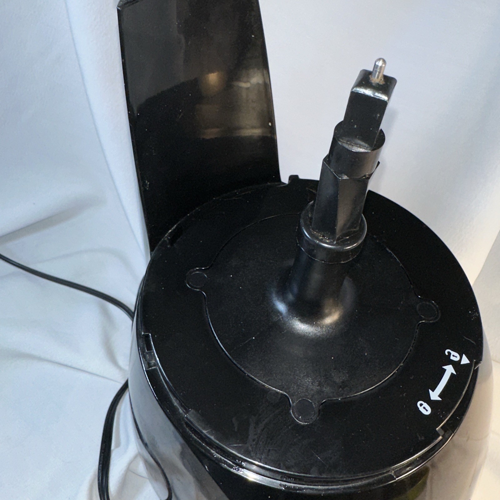 Hamilton Beach 70670 10-Cup ChefPrep Food Processor Missing 2 Blades And Plunger