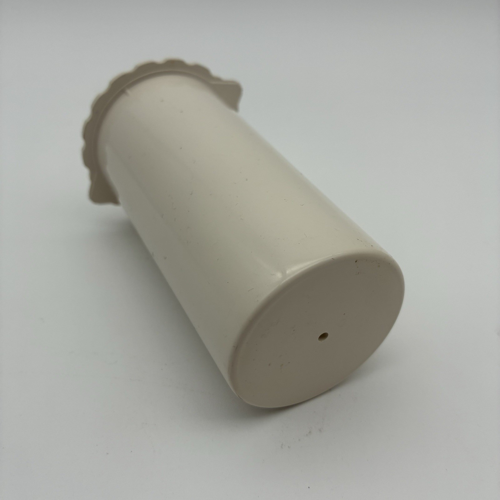 Cuisinart DLC-7 Super Pro Food Processor Food Pusher Replacement Part USED