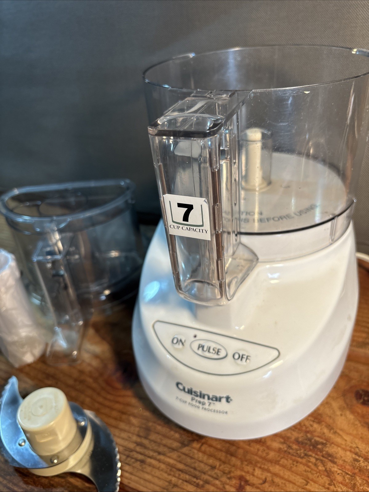 Cuisinart DLC-2007N Prep 7 Premier Series 7-Cup Food Processor Accessories Slice