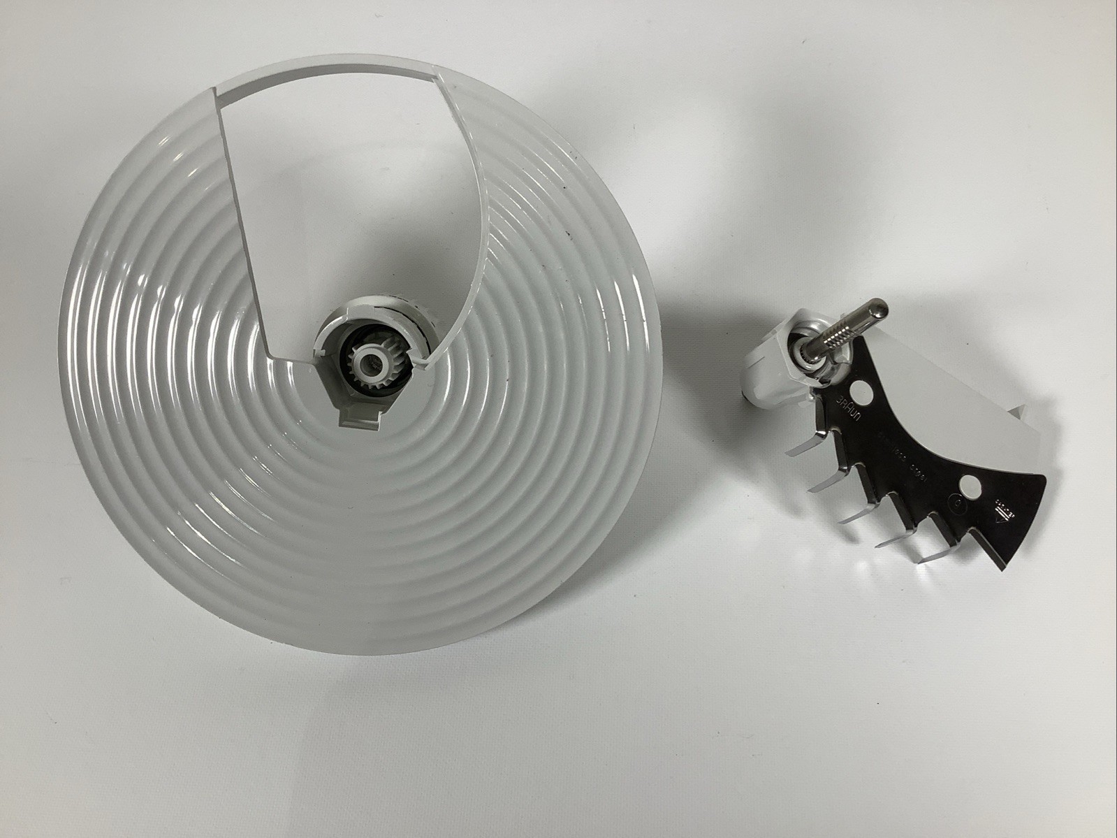 Braun Combimax K600 K650 K700 K750 Food Processor Blade Holder Carrier + 1 Blade