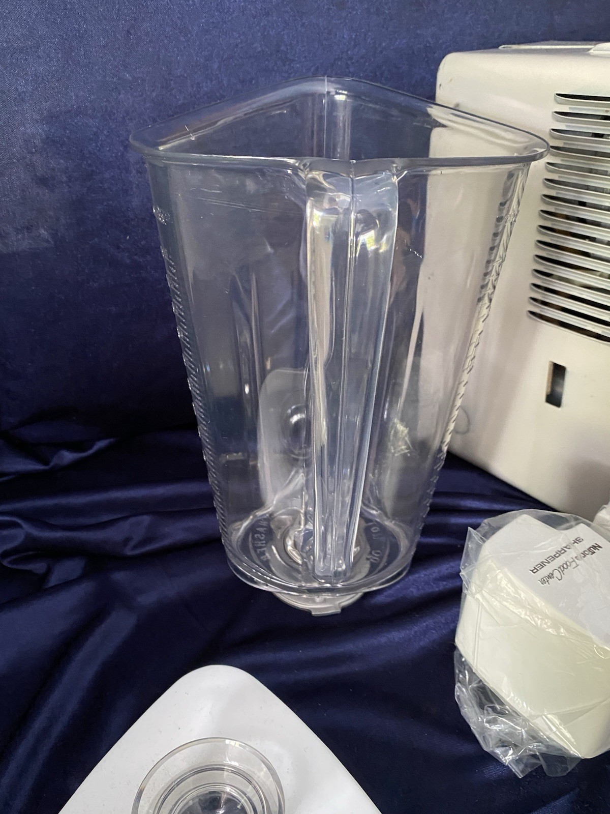 NuTone 260 Food Center Package Power Unit Mixer Blender Knife Sharpener Unused
