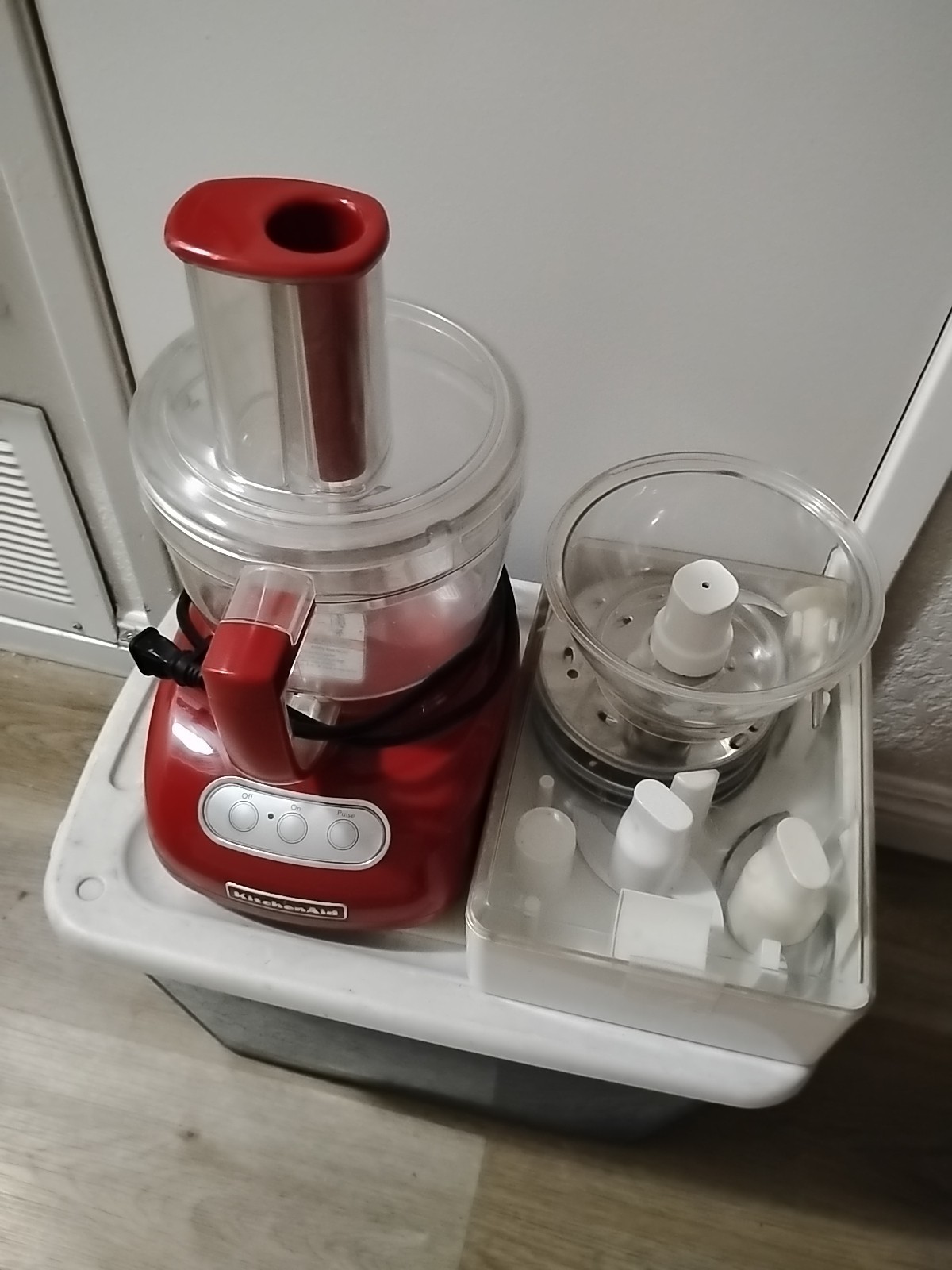 Kitchenaid 13-Cup Food Processor w/ Blades, Bowl and Slicing Discs XLNT RED grip