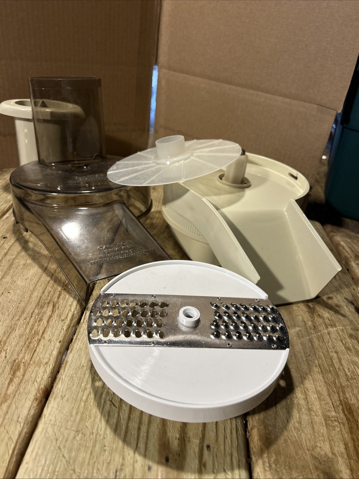Oster Kitchen Center Food Processor Unit Accessory Attachment w/ Shredding Blade