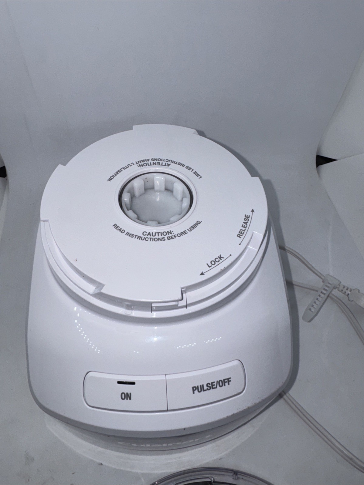 Cuisinart FP-7 FR 7-Cup Food Processor, White Tested Works Fine .