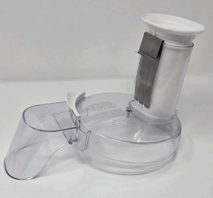 Black and Decker Quick N Easy Food Processor FP1445 Lid-Top w/ Pusher & Insert