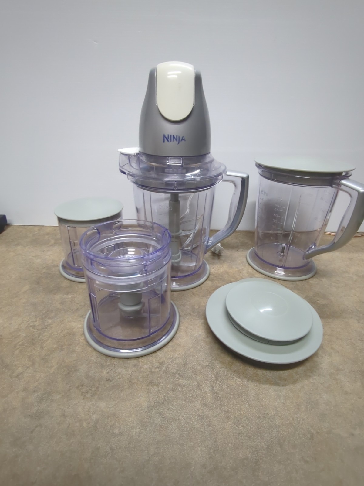 Ninja Master Prep Blender Food Processor 48oz QB900B 400W 9 Pieces