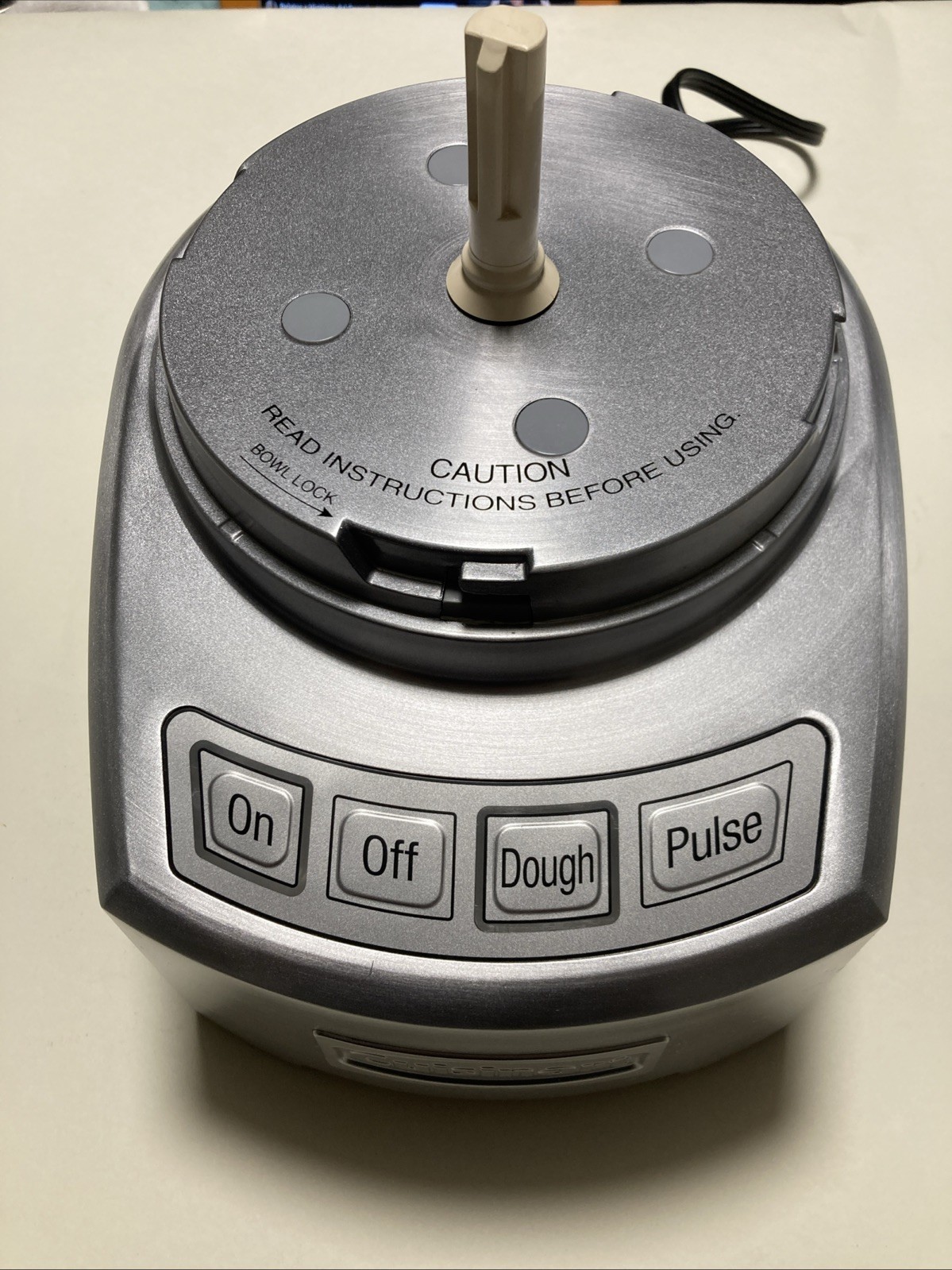 Cuisinart Food Processor 14 Cup Chrome Silver FP-14DC Motor Base Only -SEE VIDEO