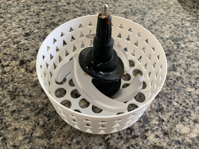 Blade Guard & Wash Cage for Food Processor Attachments – Dishwasher Safe