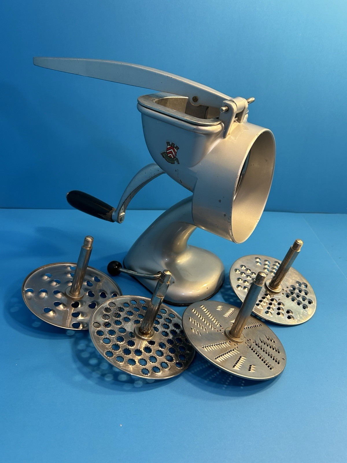 Vintage MINNA Made In Germany Manual Food Processor Juicer Grater With 5 Blades