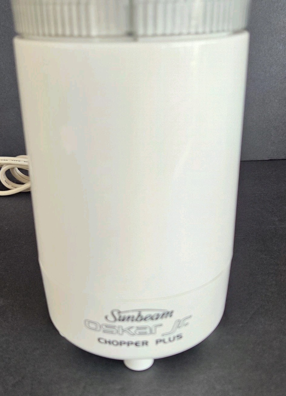 Vintage Sunbeam Oskar Jr. Chopper Plus Mini Food Processor Chopper 14131 Clear