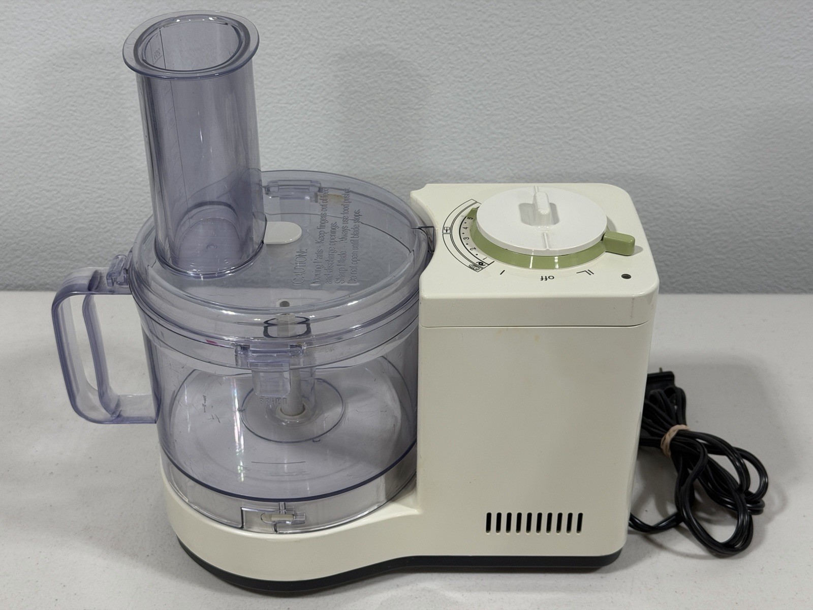 BRAUN Food Processor 4258 Clean and Tested With Accessories Free Shipping EUC