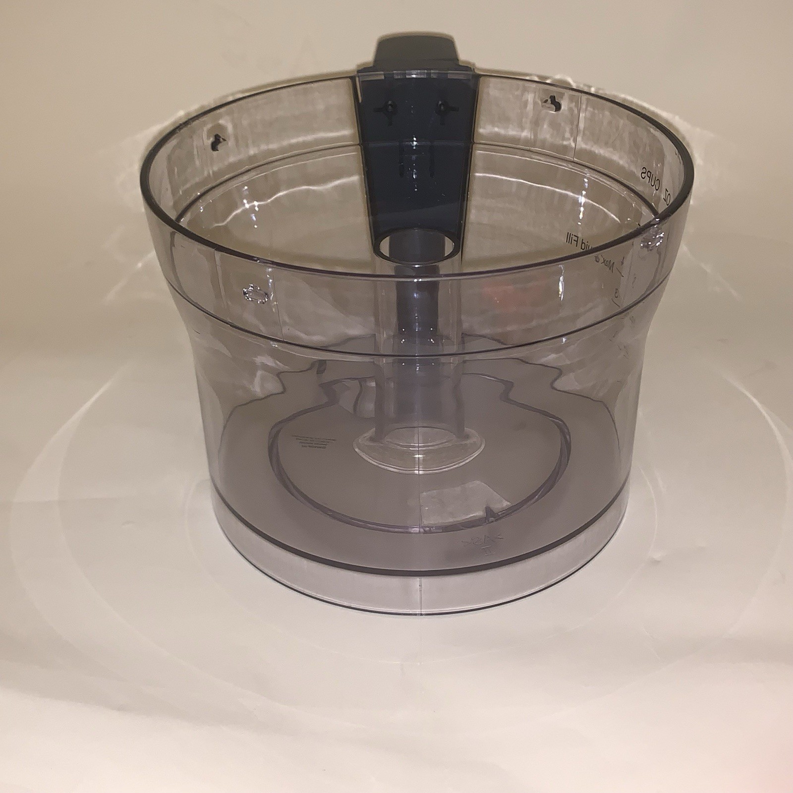 Cuisinart OEM Replacement Food Processor 8 Cup Work Bowl Part FP-8GMWB EUC