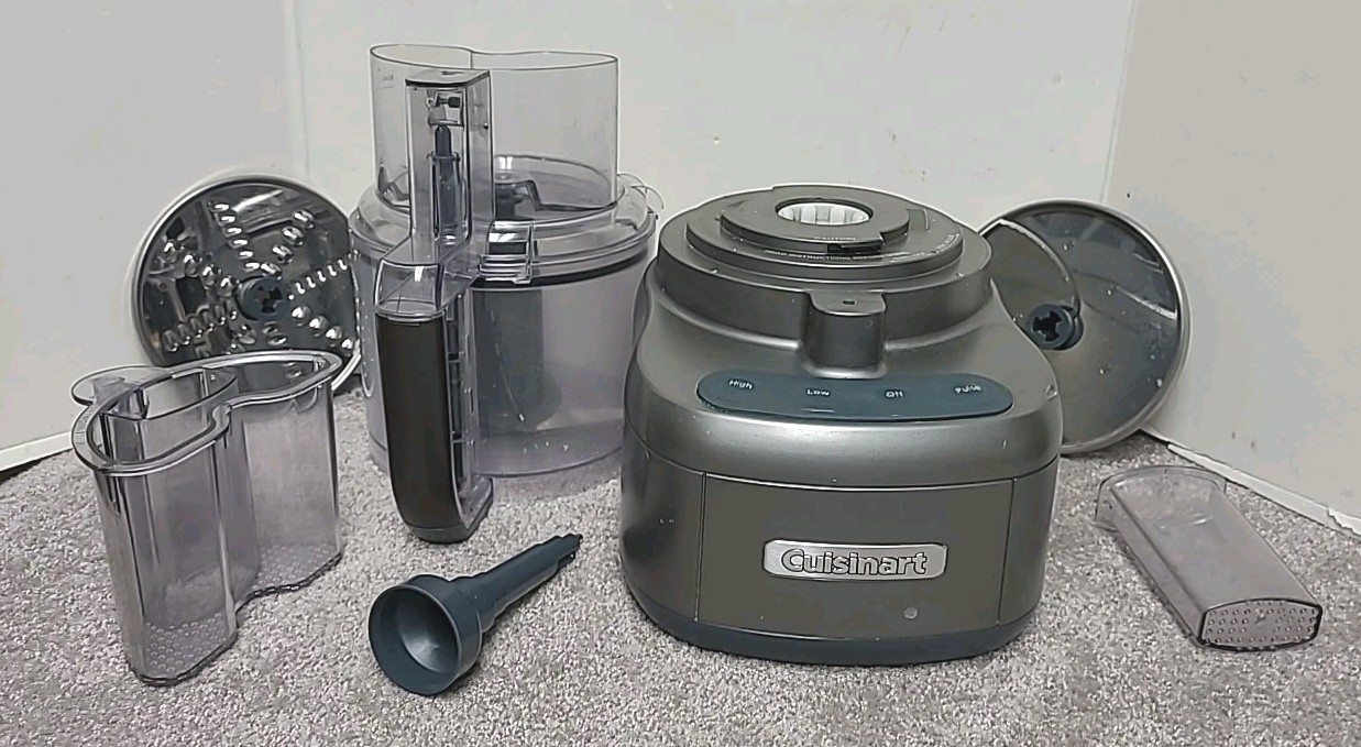 Cuisinart FP11 Food Processor 11 Cup w Work Bowl Blades & Accessories Gunmetal