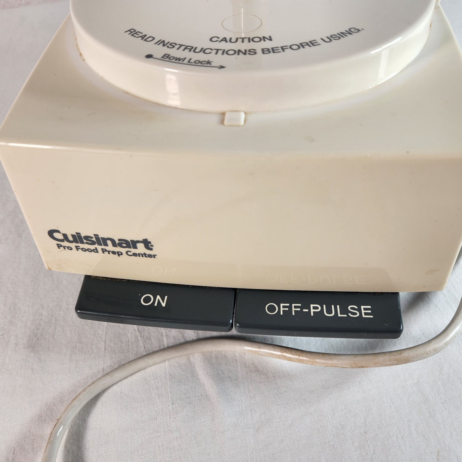 Vintage Cuisinart Pro Food Prep Center DLC-7SFP TX BASE MOTOR UNIT ONLY Tested