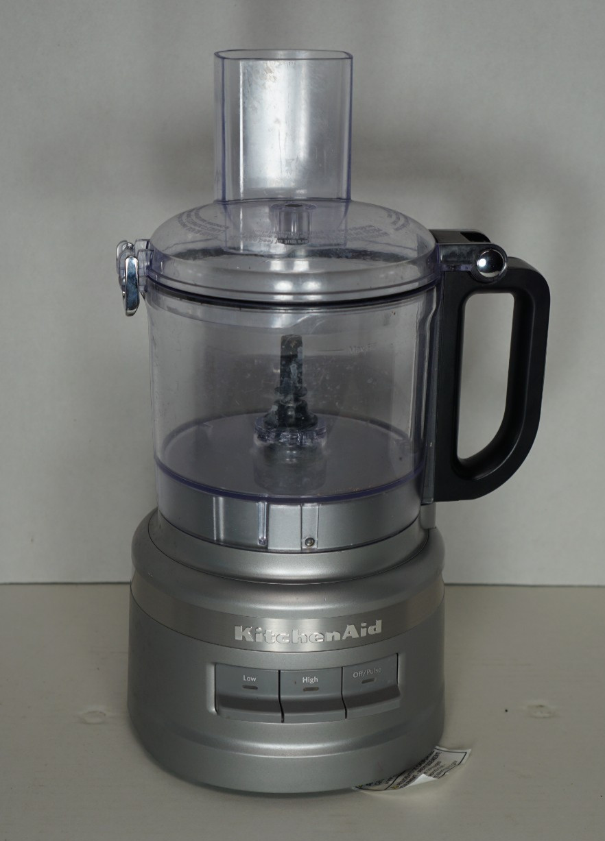 KitchenAid KFP0918CU 9 Cup Food Processor – Contour Silver (blades Missing)