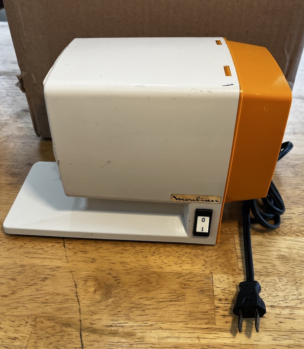 Vtg Moulinex 243 Food Processor Meat Grinder Base Motor Only (Jeannette) France