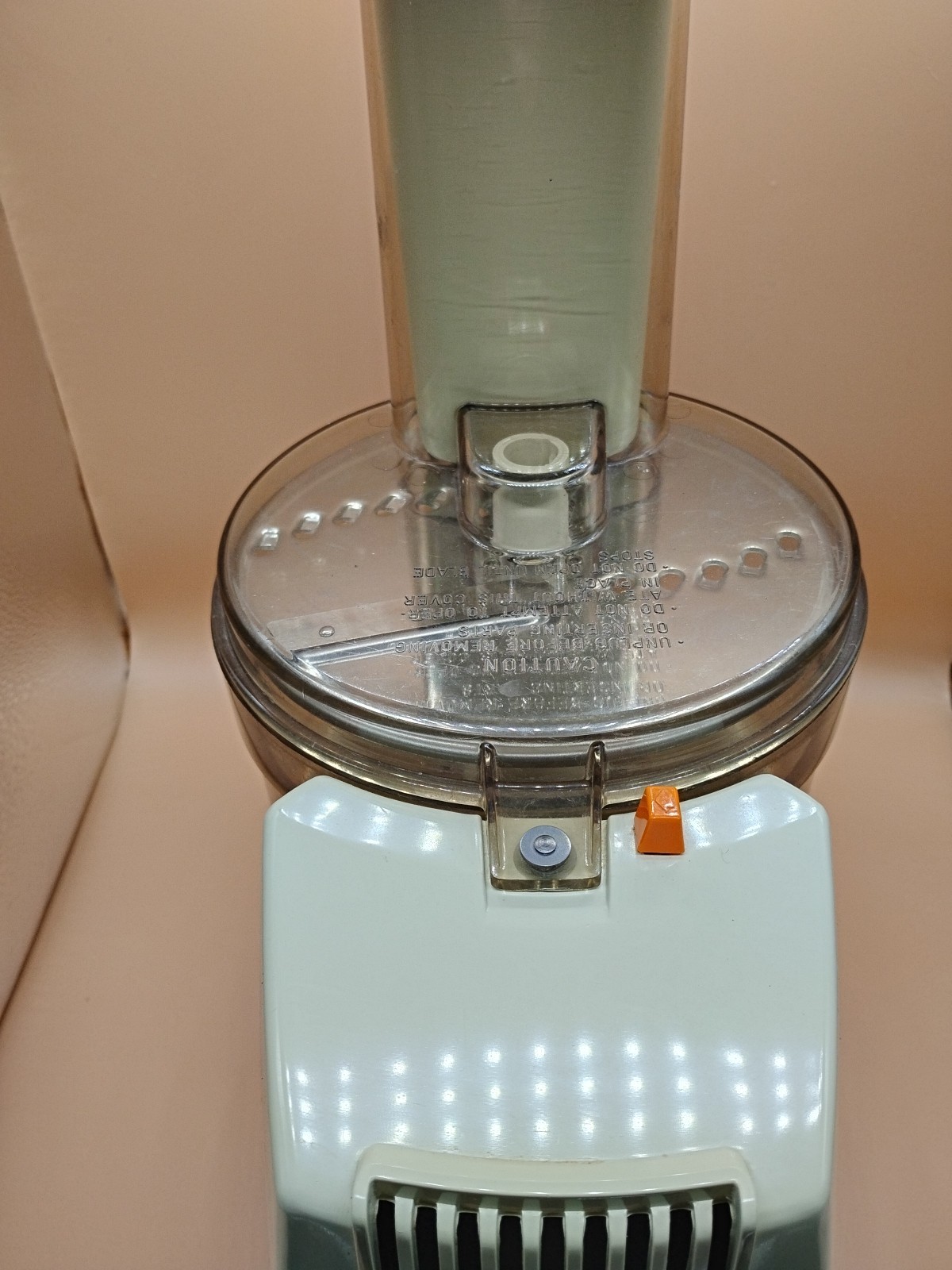 GE D2FP1 4200Food Processor 5-Cup Base w/ Bowl, Lid, Chopping & Shredding Blades