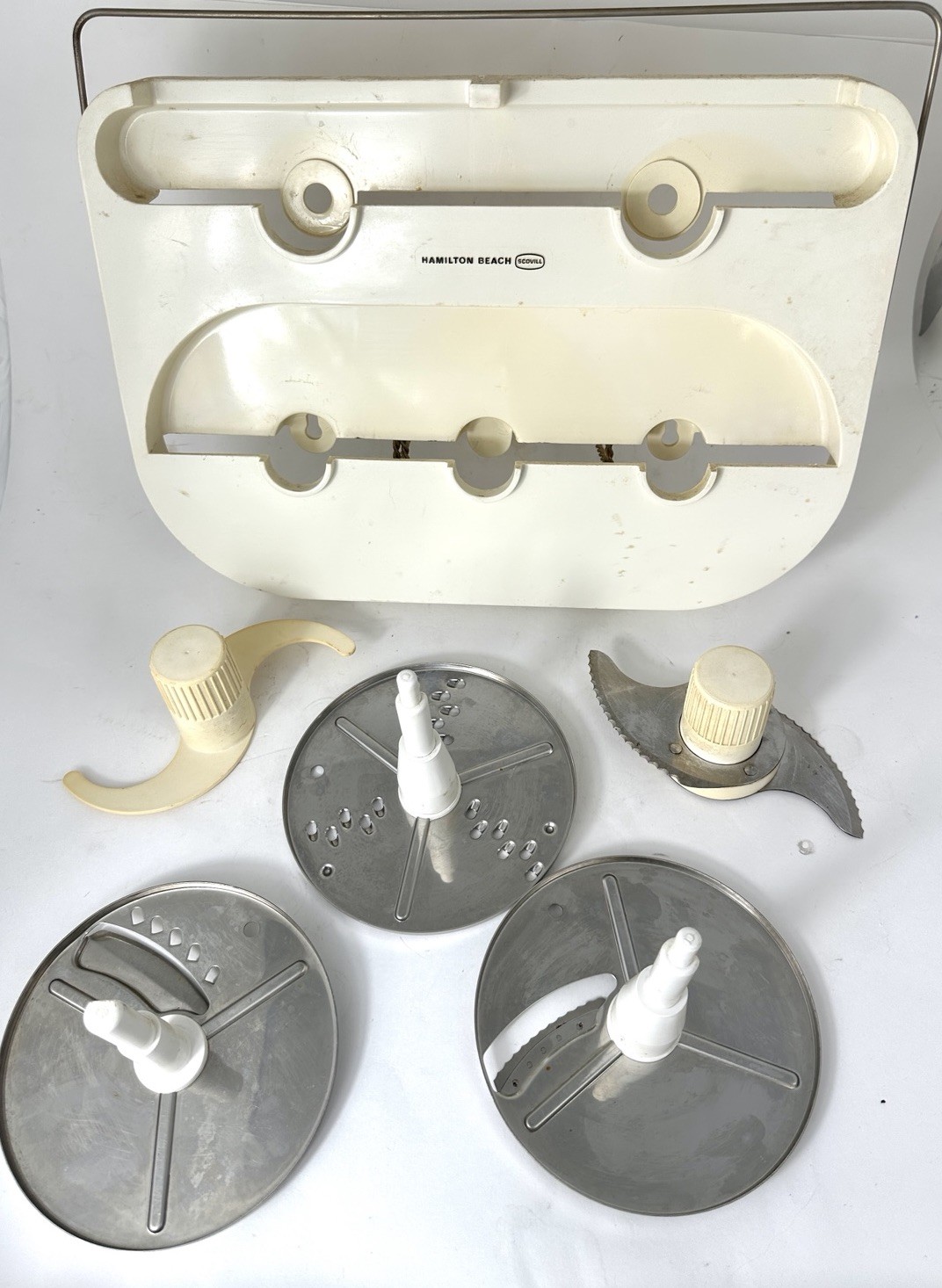 VTG Hamilton Beach Food Processor Model 707-1 5 Blade Set & Wall Storage Unit