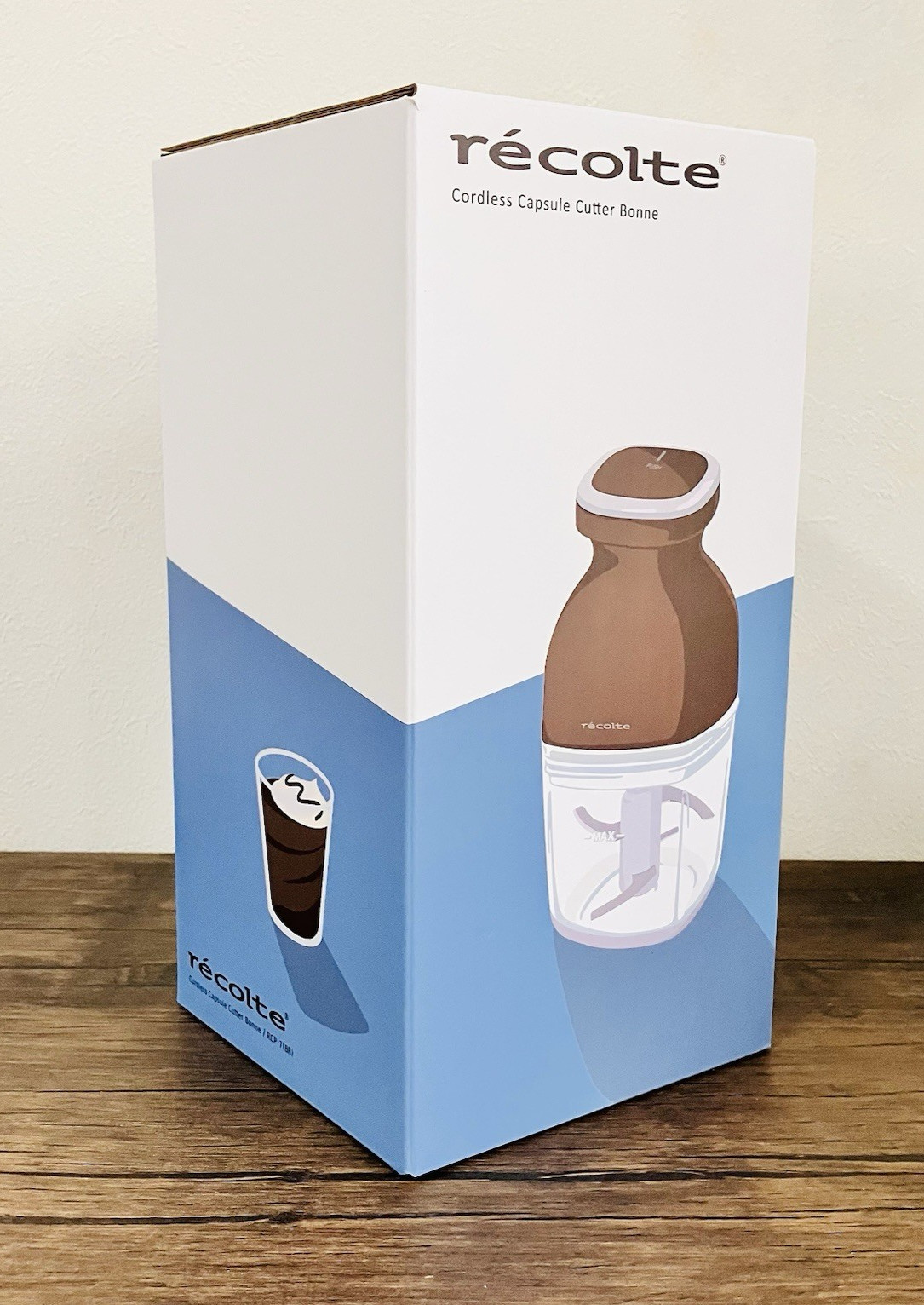 Recolte Cordless Capsule Cutter Bonne RCP-7 Mocha Brown Glass Compact