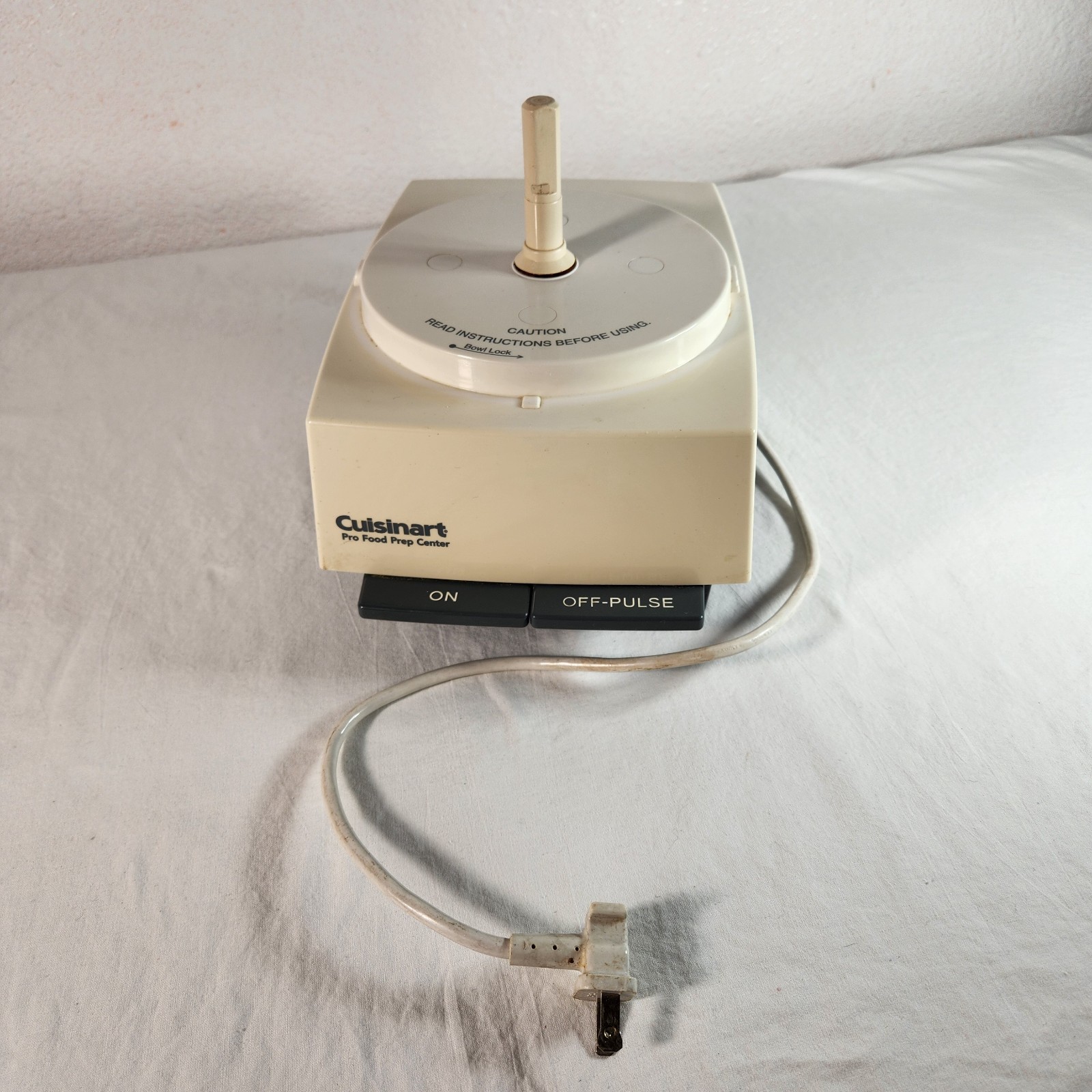 Vintage Cuisinart Pro Food Prep Center DLC-7SFP TX BASE MOTOR UNIT ONLY Tested