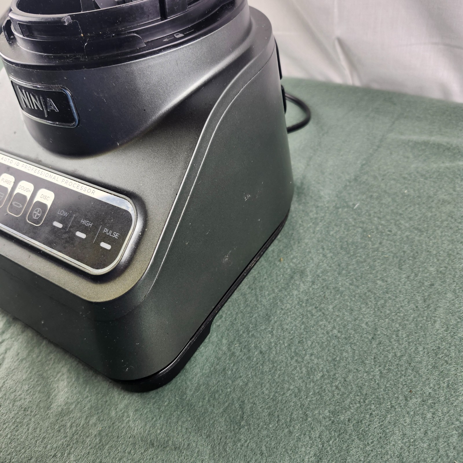 Ninja BN601- Professional 850W 9-Cup Food Processor (Base Only) Auto IQ Pro