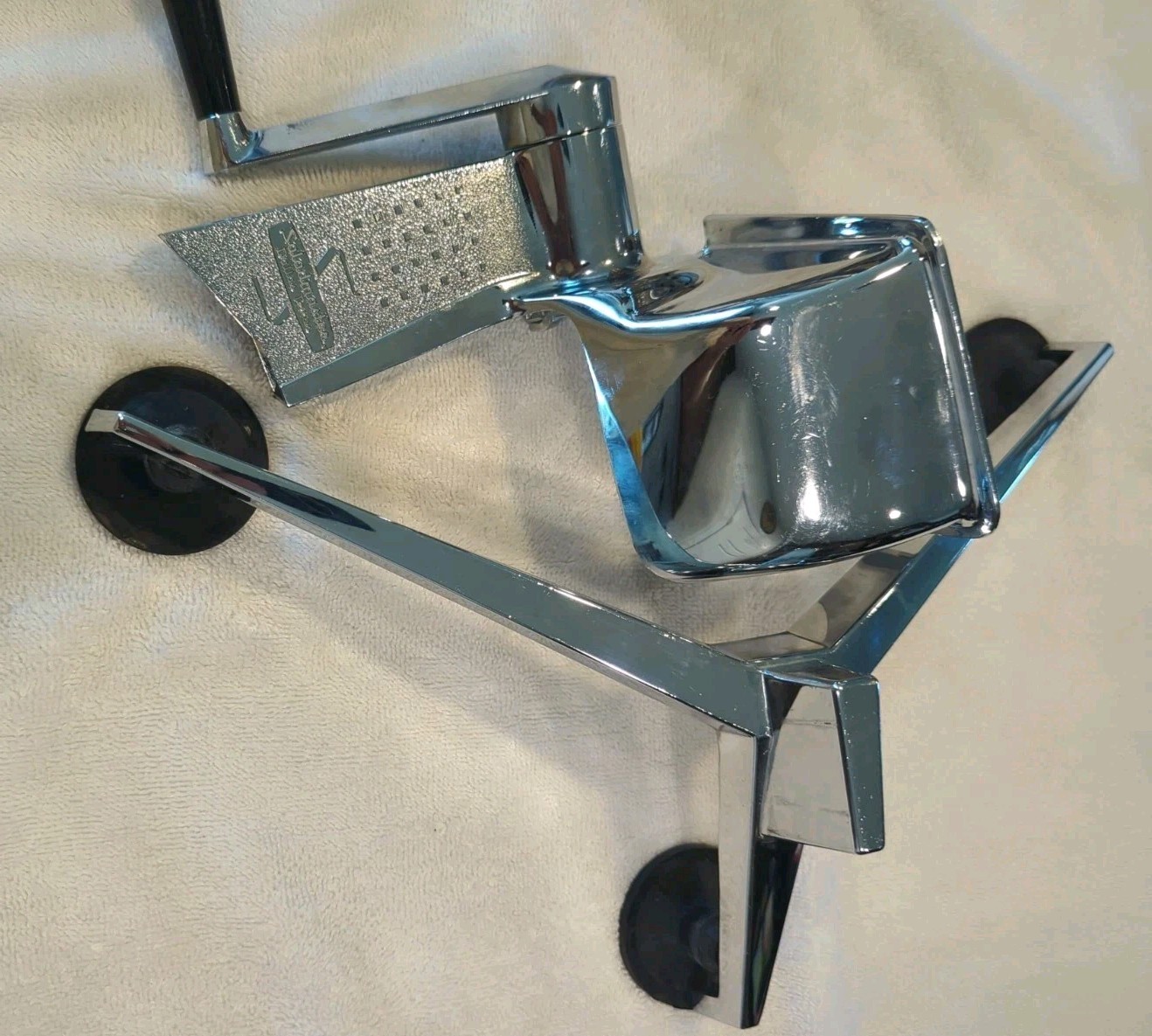 Saladmaster Food Shred Grater FOR PARTS ONLY with 1 Cone & Finger Guard Missing