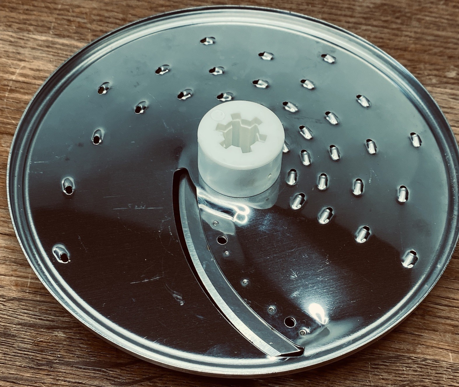 KitchenAid KFP500WH OEM Reversible Slicing Shredding Disc Part 9704230 W10083957