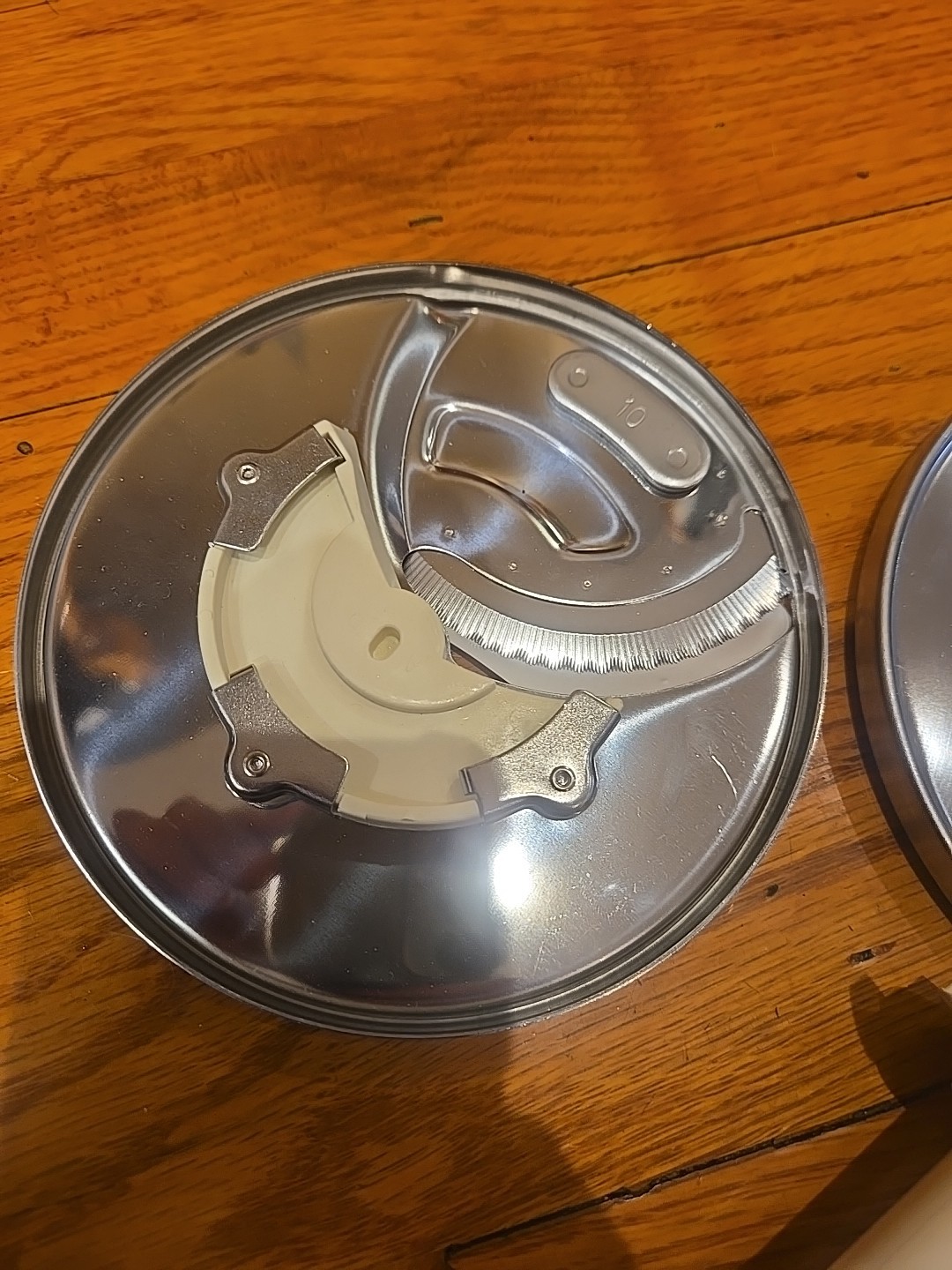 Cuisinart Pro Classic DLC-10 7-Cup Food Processor Parts 2 Disc Blades & Stem