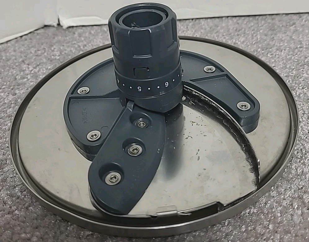 Cuisinart FP11 Food Processor 11 Cup w Work Bowl Blades & Accessories Gunmetal