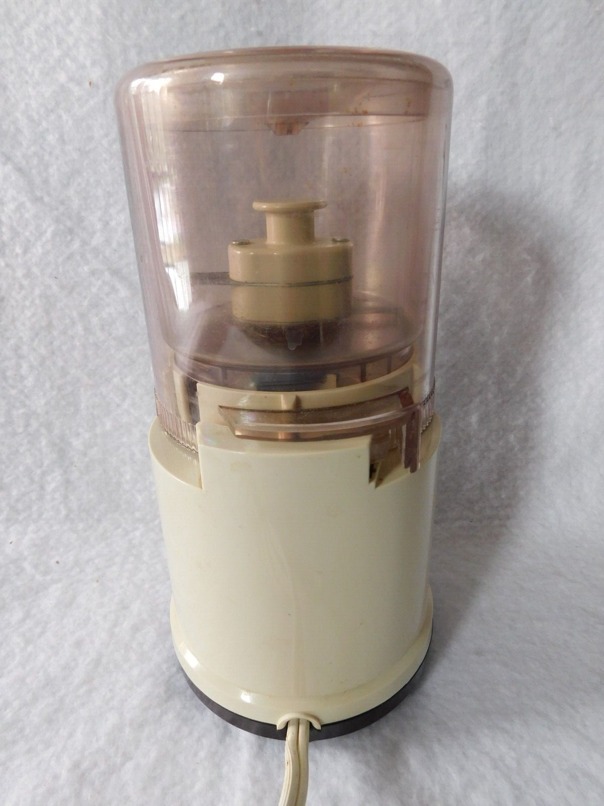 West Bend Food Processor 6501 – Dishwasher Safe – 1 cup