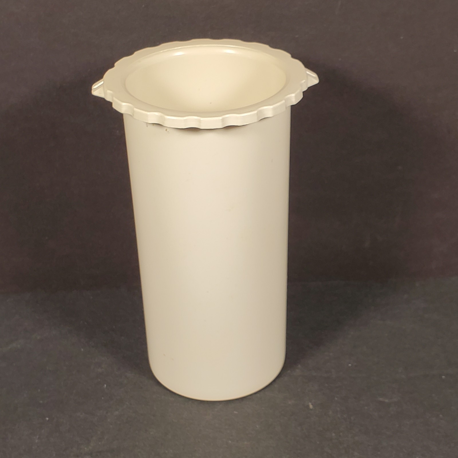 CUISINART FOOD PROCESSOR DLC-8E PUSHER REPLACEMENT PART ONLY