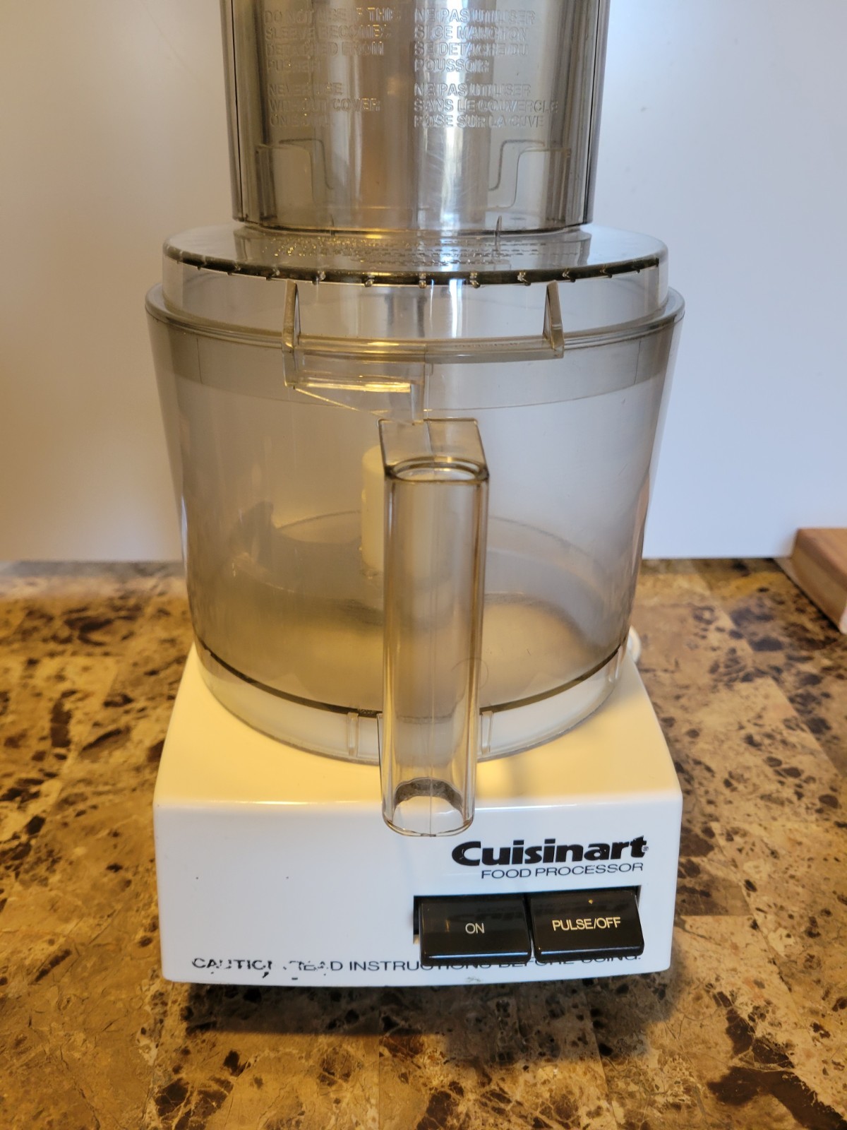 The Original Cuisinart Pro DLC-10S TX Classic 7-cup Food Processor w/ Accs