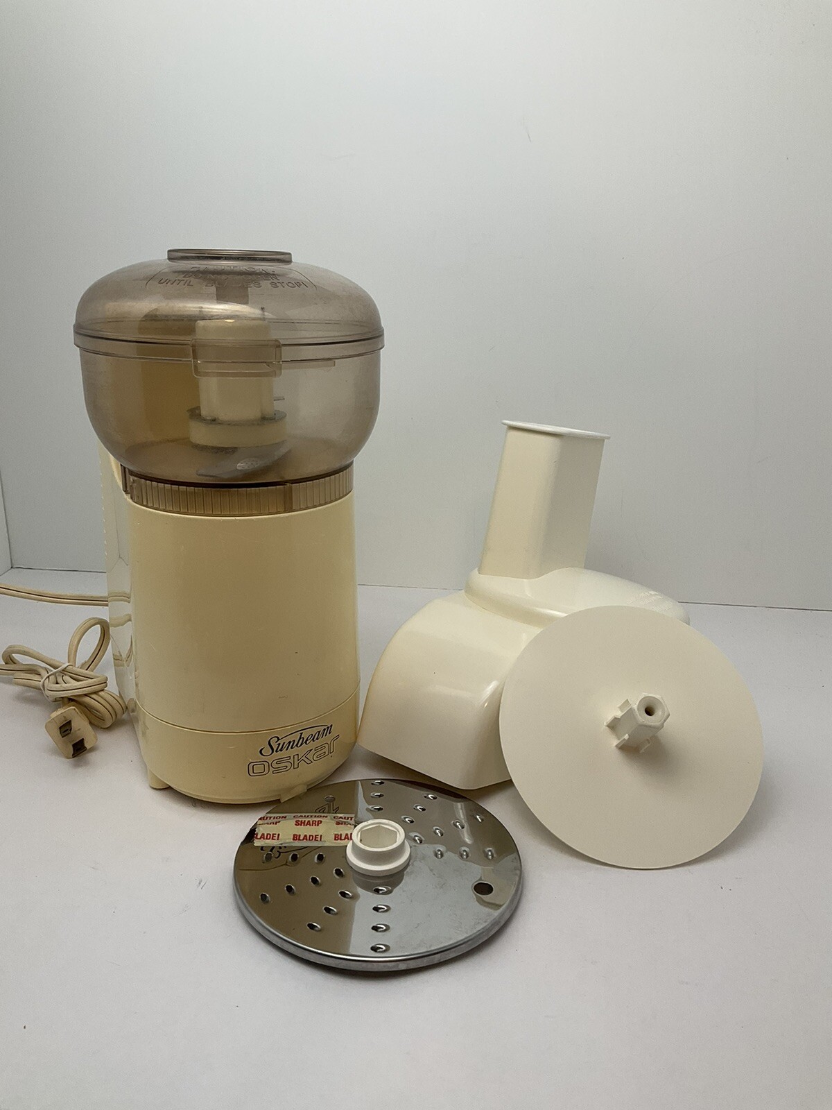 Sunbeam Oskar Food Processor + Chute Chopper Slicer Shredder 14081 France Vtg