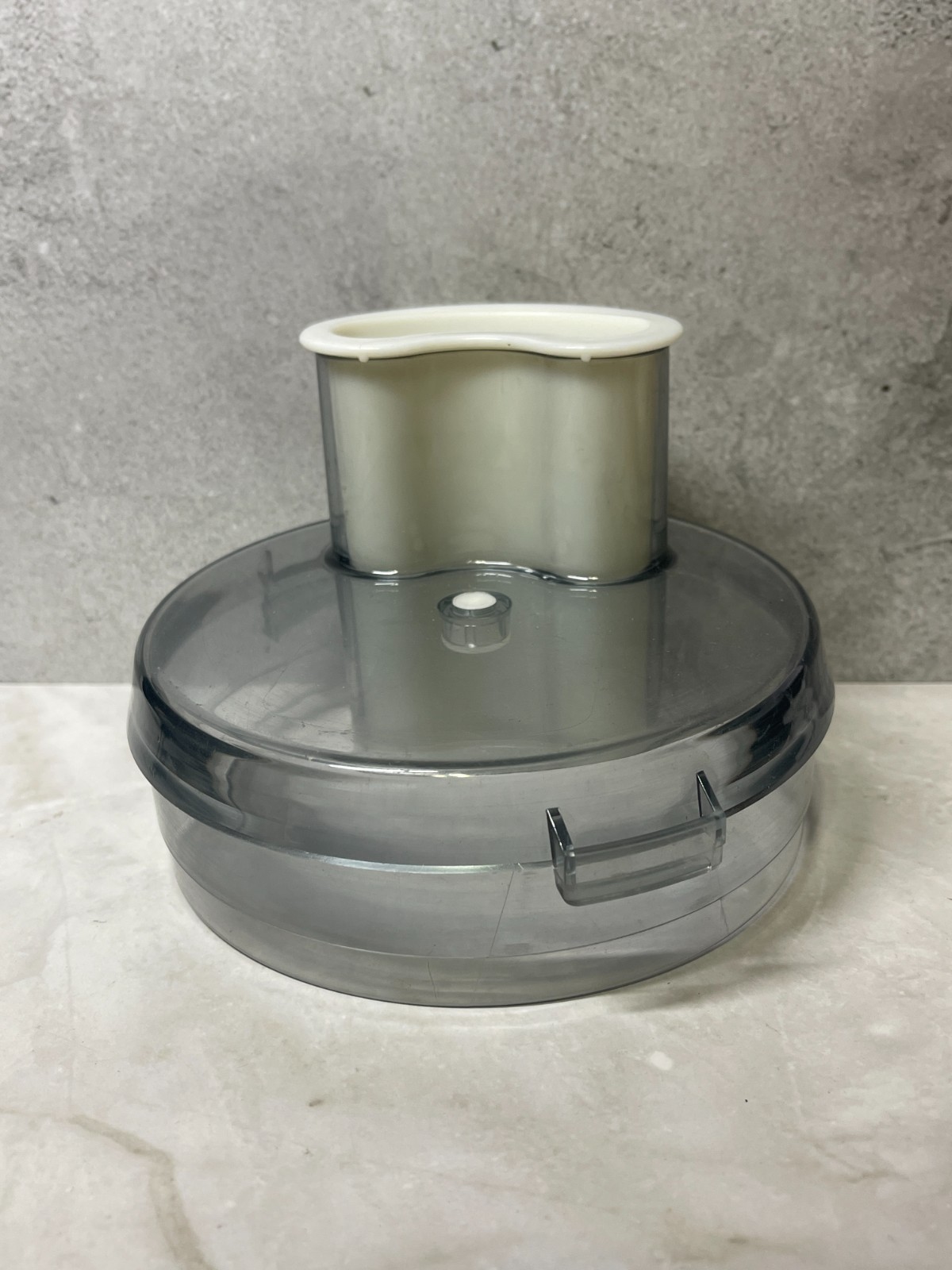 Oster Oskar 3000 Food Processor – Replacement Juice Extractor Lid + Pusher