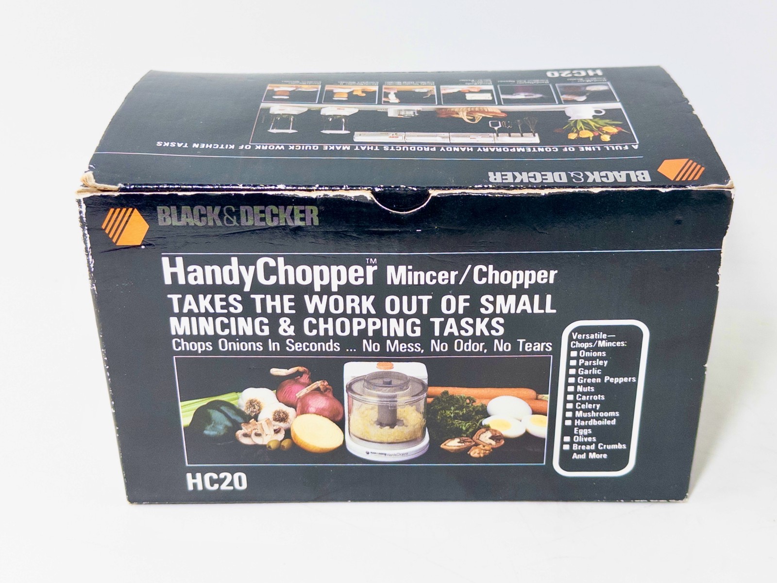 BLACK & DECKER Handy Chopper Mincer/Chopper Model HC 20 1988, New in Box, Unused
