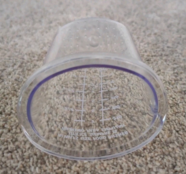 GE 4-Speed Food Processor Model 106622F REPLACEMENT FOOD PUSHER.