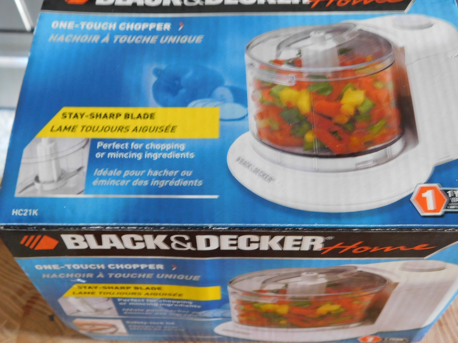 Black & Decker 1.5-Cup One Touch Chopper White Model HC21K (New in Box)