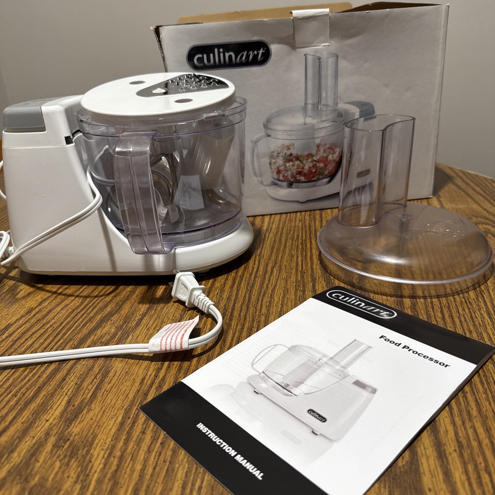 Culinart 24 FL Oz Food Processor -White, 250 Watts. Chop, Slice, Shred, Grind